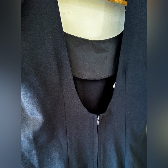 Vintage - Emblem- Cowl Back - Knee Length Dress - Black - Size Medium - Picture 5 of 9